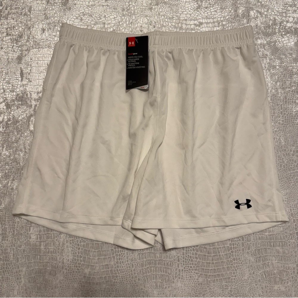 Under Armour Women’s Size Large Athletic White Shorts - Picture 1 of 8